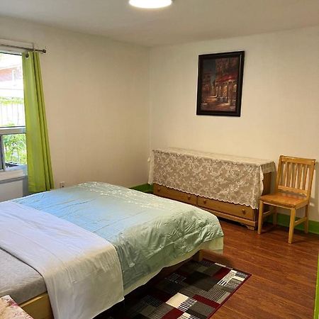 Apartment Avec Parking Prive Квебек Екстериор снимка